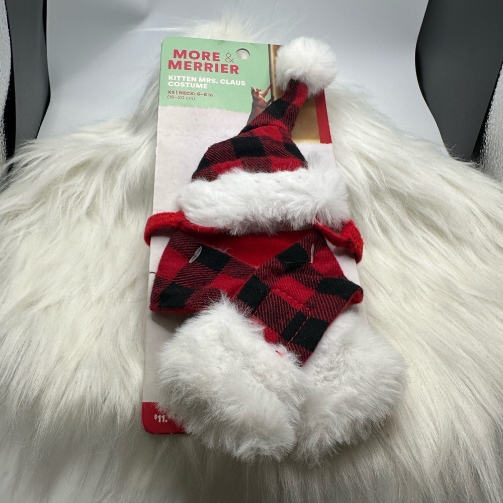 🩷5/$10 More & Merrier Kitten Mrs. Claus Outfit